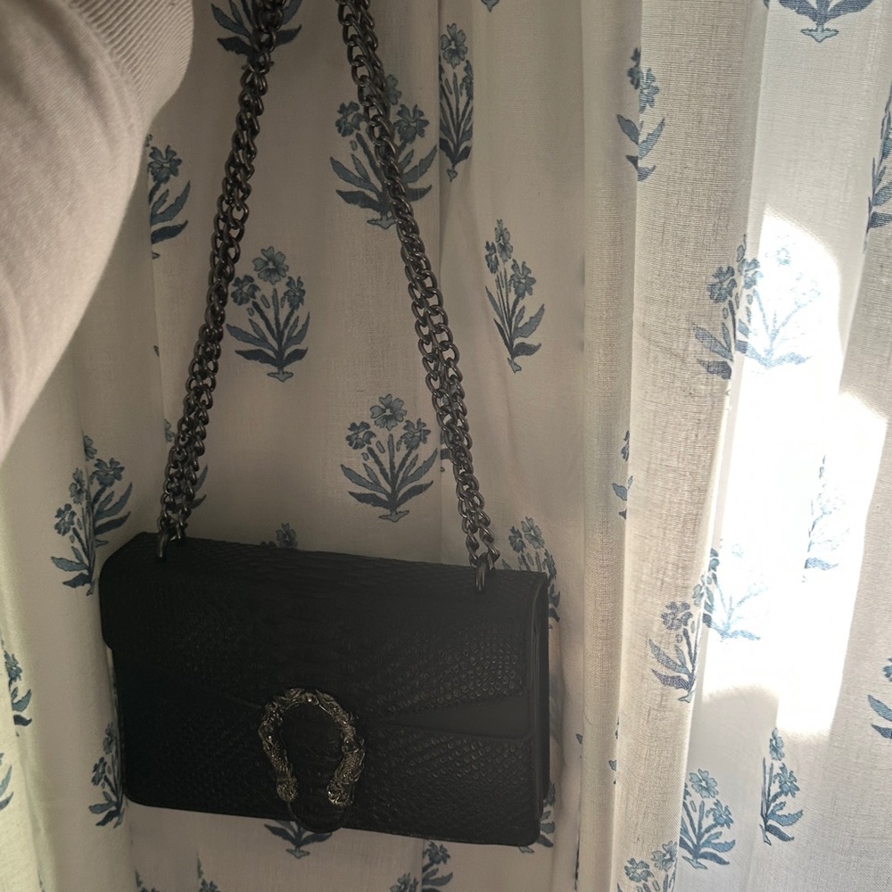 Gucci Black Leather Shoulder Bag with Chain, in dust bag no papers